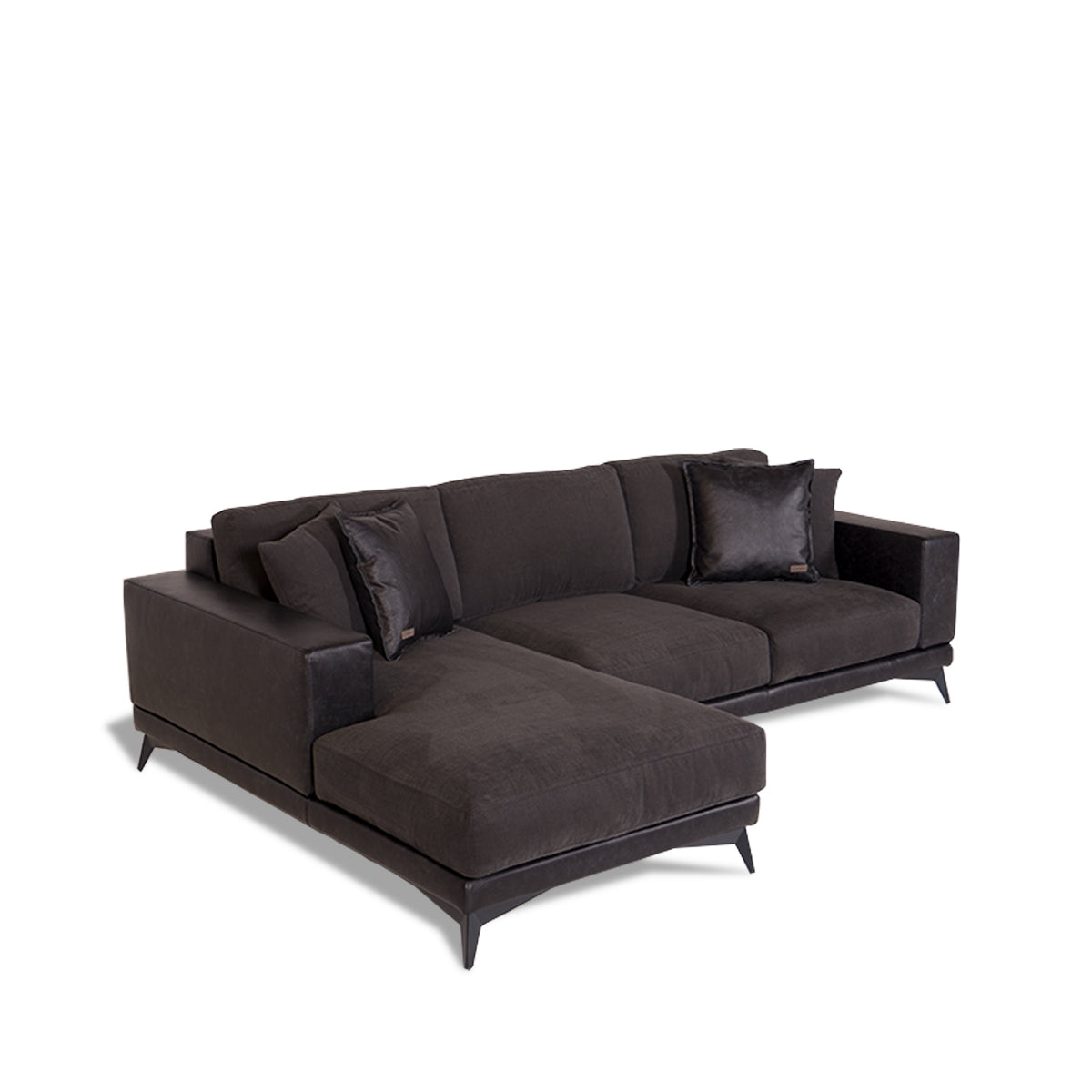 Tesla with hammer chaise longue
