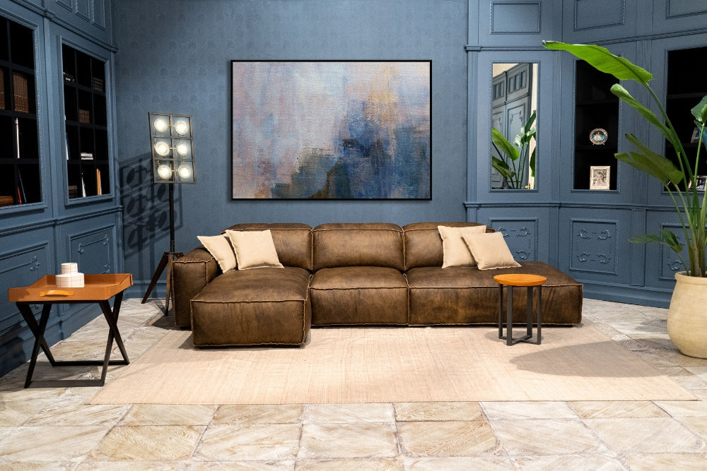 Placido with Chaise Longue and Free Side