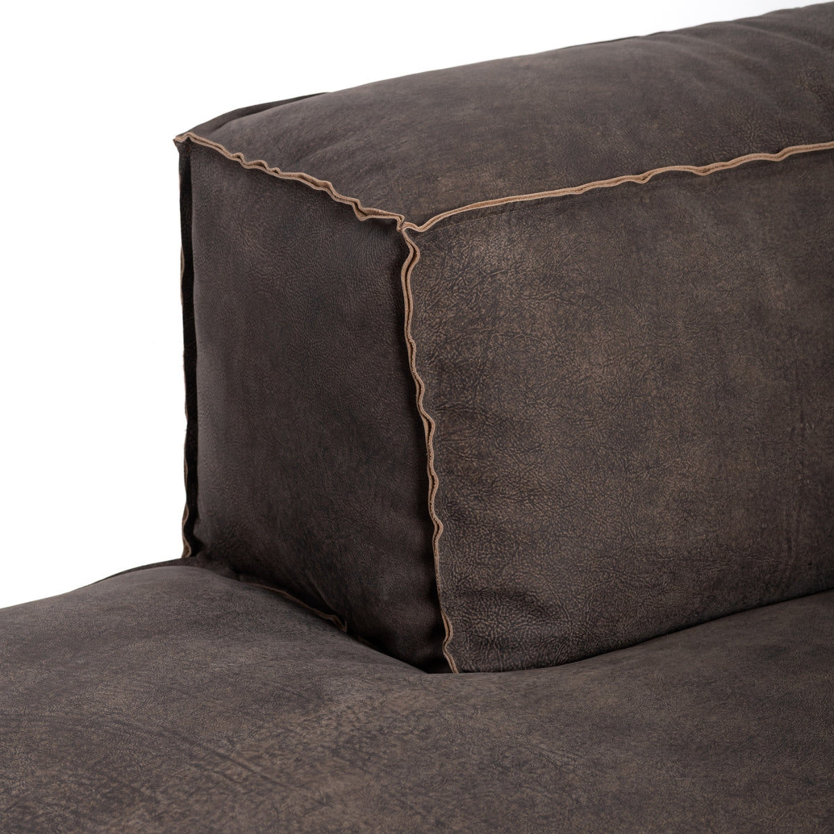 Placido with Chaise Longue and Free Side