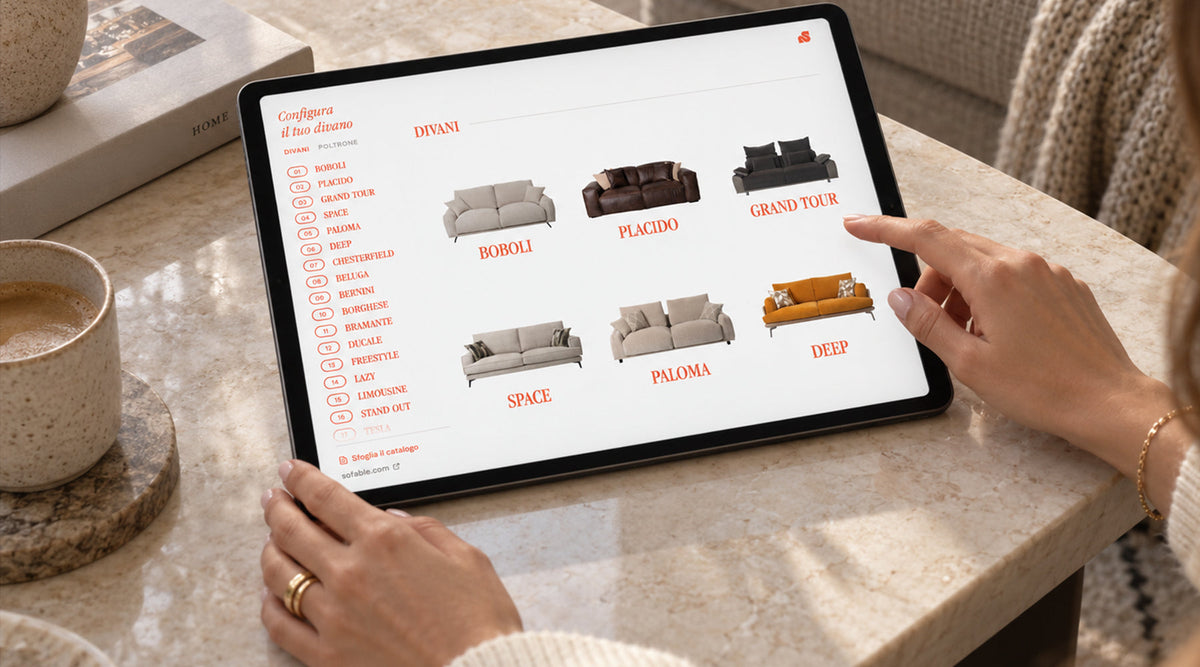 Configuratore 3D Sofable aperto su tablet, con la schermata di scelta del modello di divano