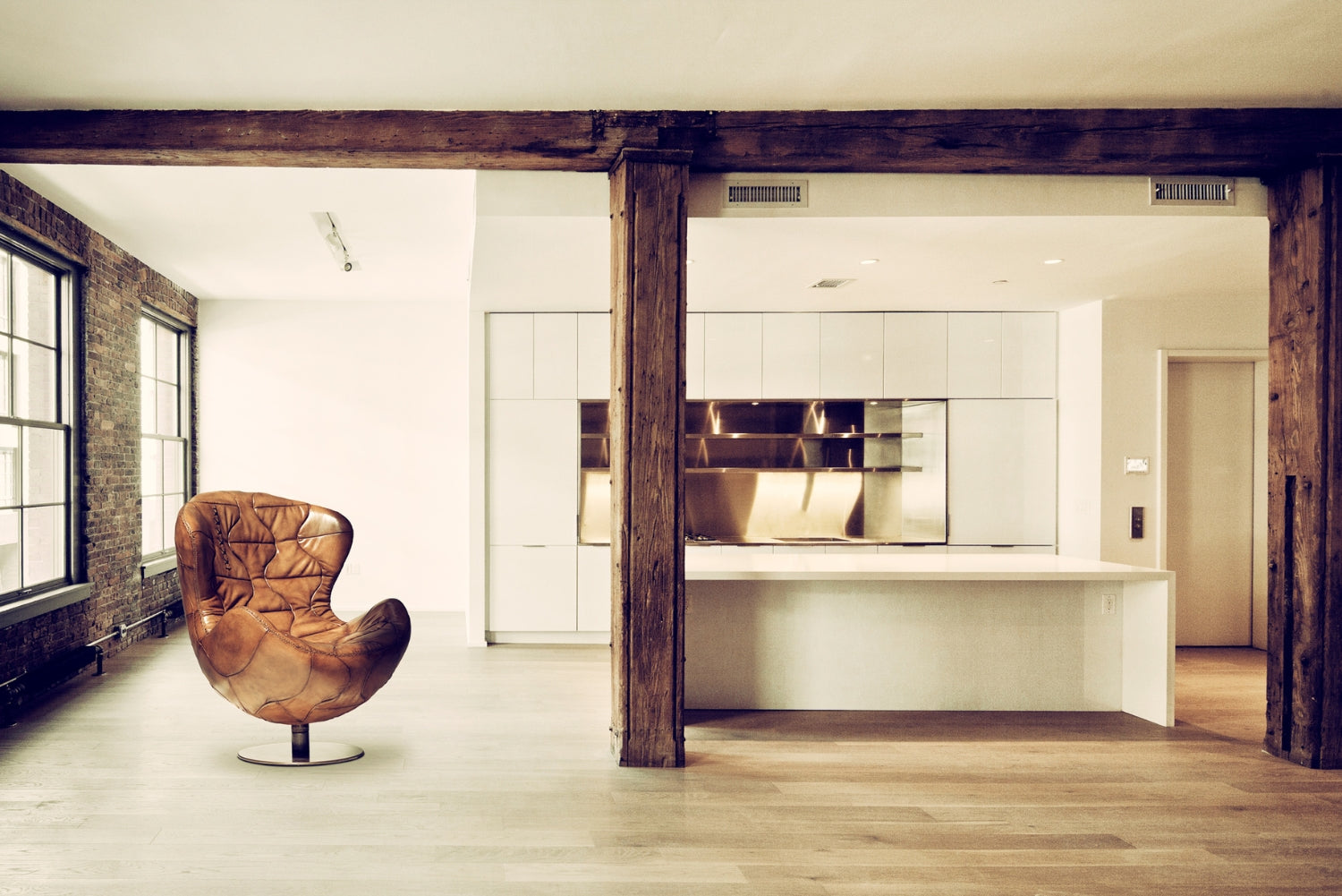 Egg Chair: icona di design e comfort per il tuo spazio